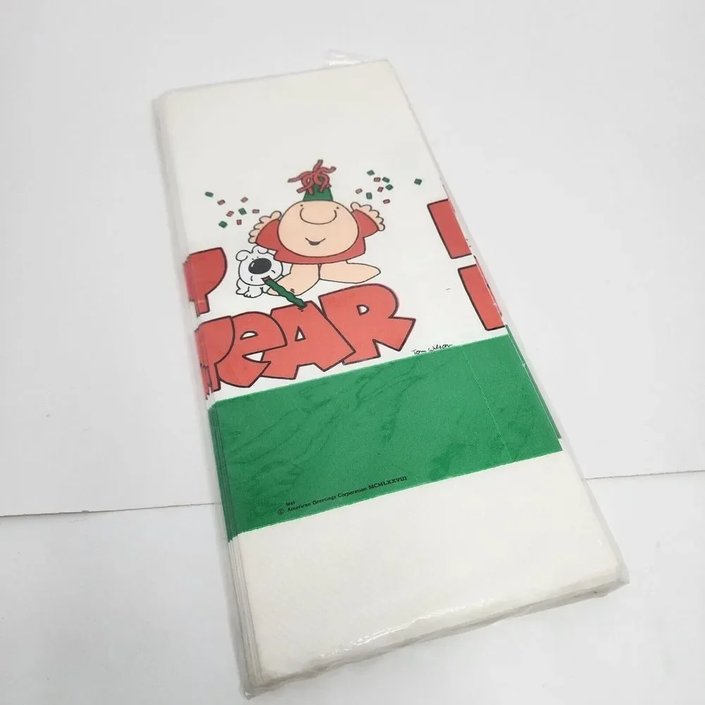 American Greetings Ziggy Happy‎ New Year Table Cover Decor